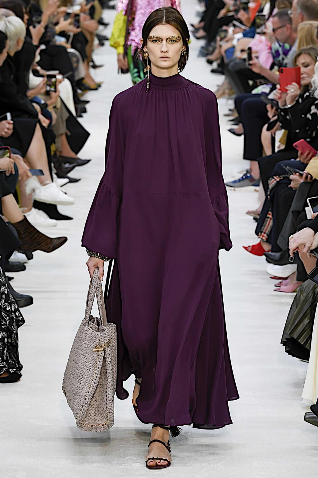 Fashion Week Paris Spring/Summer 2020 look 45 de la collection Valentino womenswear