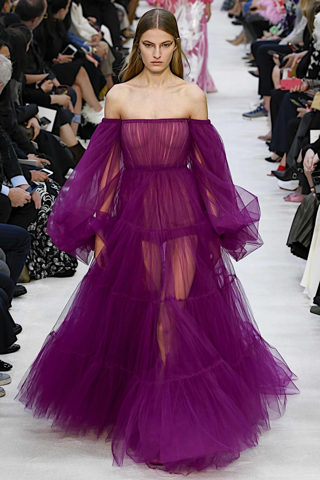 Fashion Week Paris Spring/Summer 2020 look 73 de la collection Valentino womenswear
