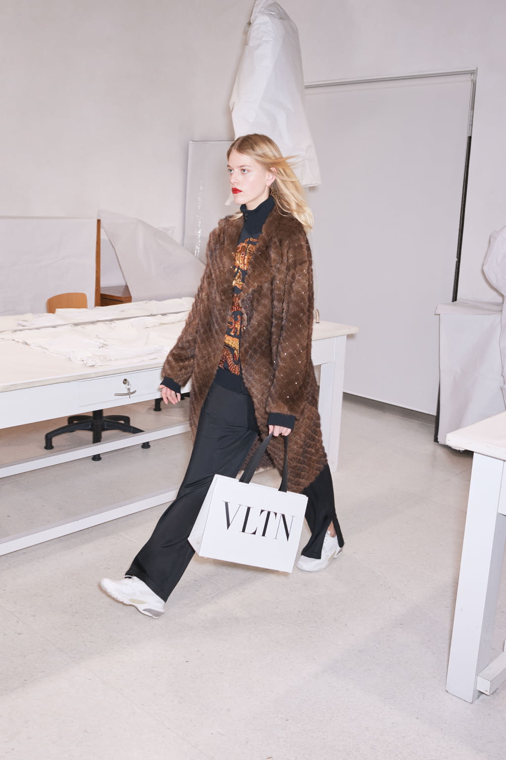 Fashion Week Paris Pre-Fall 2018 look 10 de la collection Valentino womenswear
