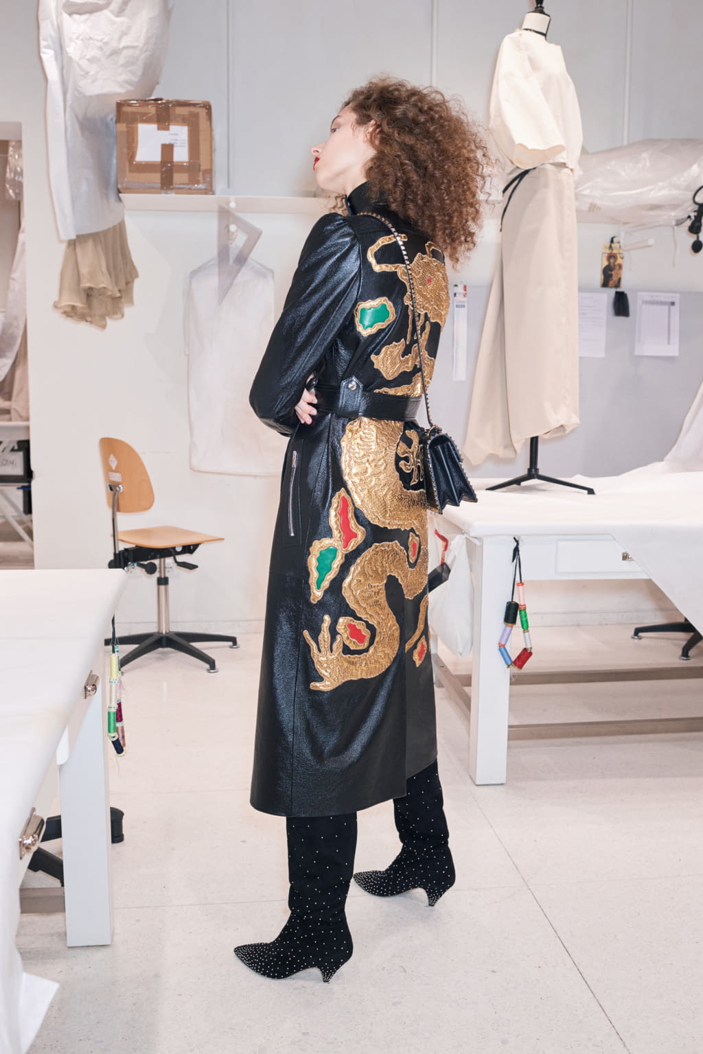 Fashion Week Paris Pre-Fall 2018 look 11 from the Valentino collection womenswear