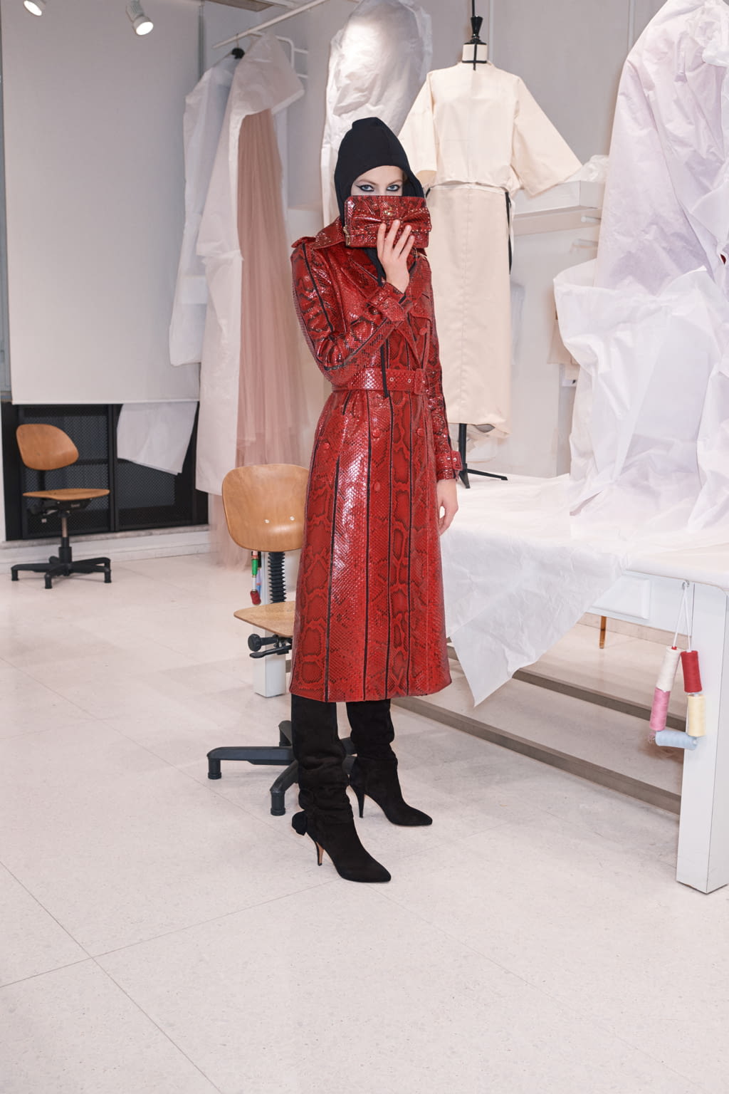 Fashion Week Paris Pre-Fall 2018 look 35 from the Valentino collection 女装
