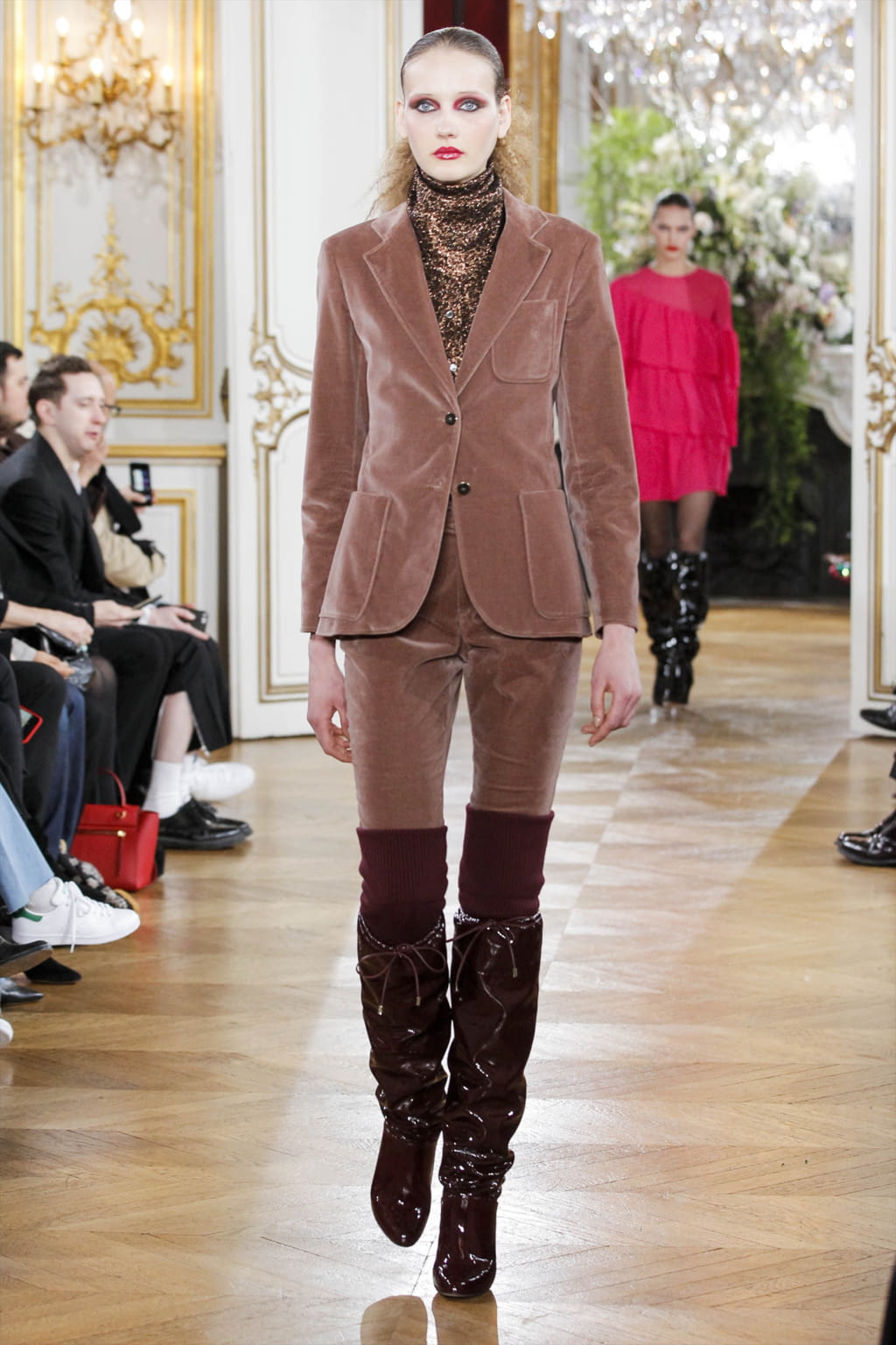 Fashion Week Paris Fall/Winter 2017 look 22 de la collection Vanessa Seward womenswear