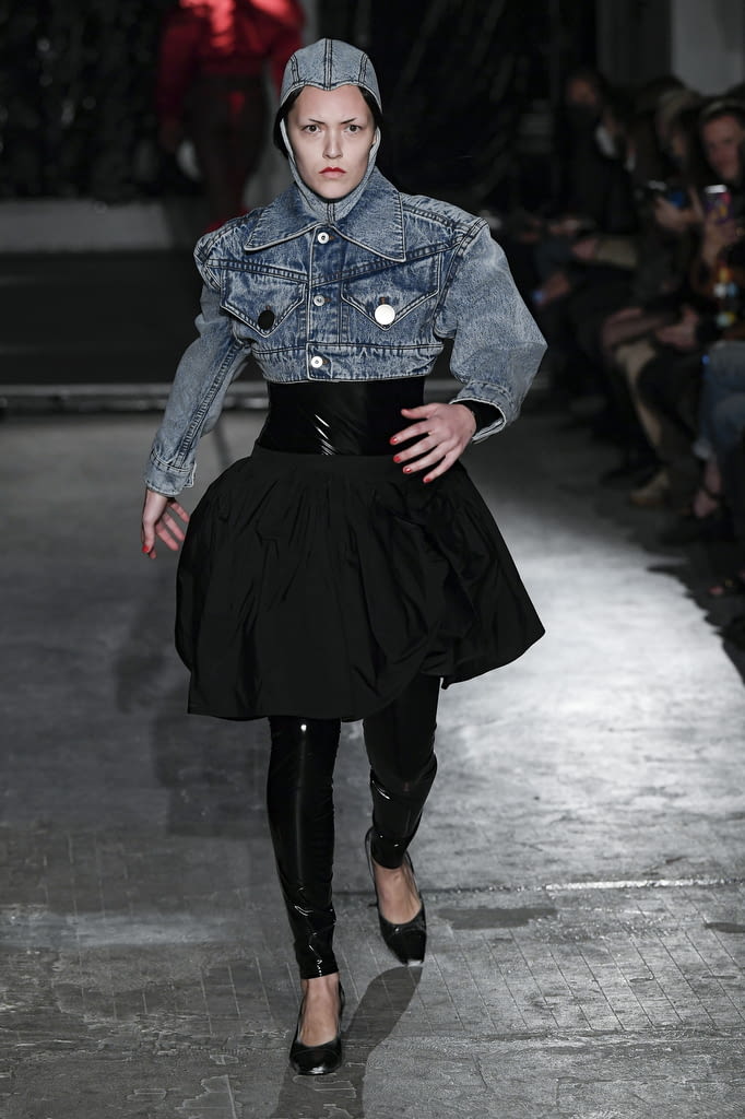 Fashion Week Paris Fall/Winter 2022 look 2 de la collection Vaquera womenswear
