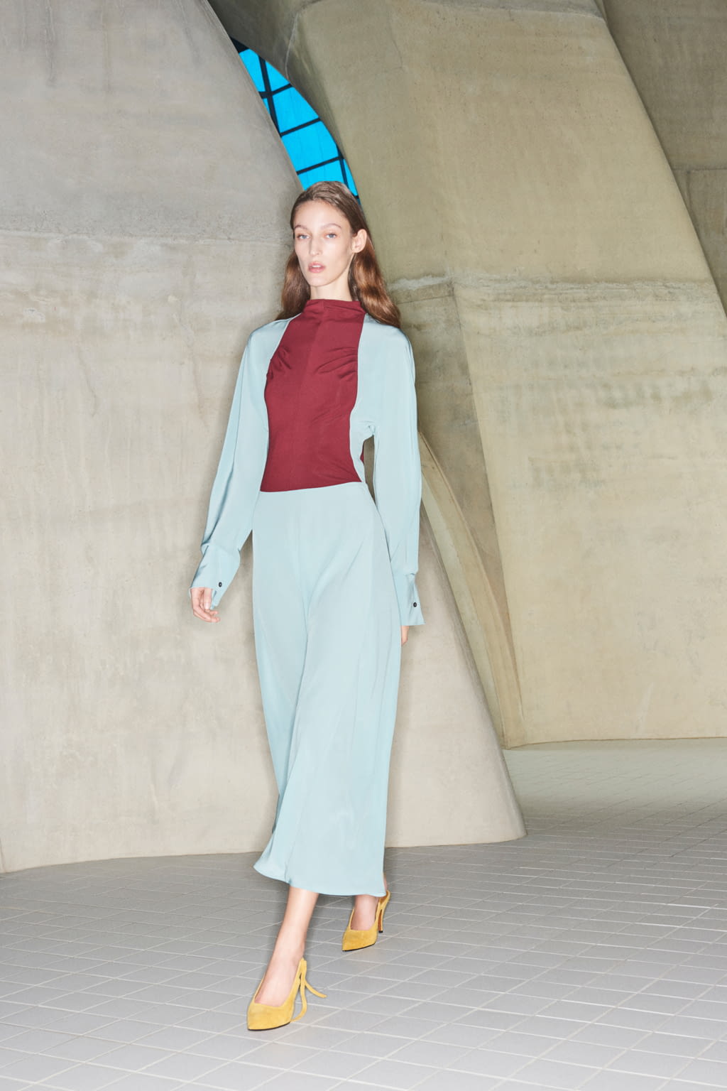 Fashion Week New York Pre-Fall 2018 look 10 from the Victoria Beckham collection 女装