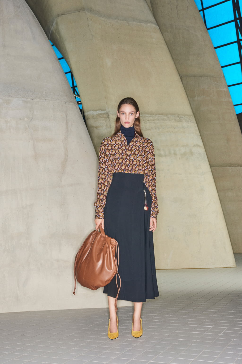 Fashion Week New York Pre-Fall 2018 look 20 from the Victoria Beckham collection womenswear