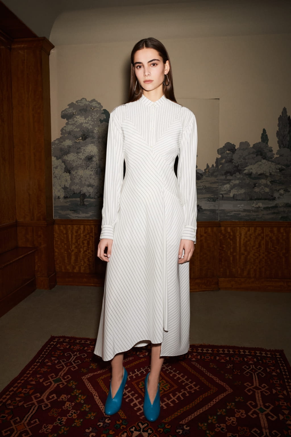 Fashion Week New York Pre-Fall 2017 look 14 from the Victoria Beckham collection 女装