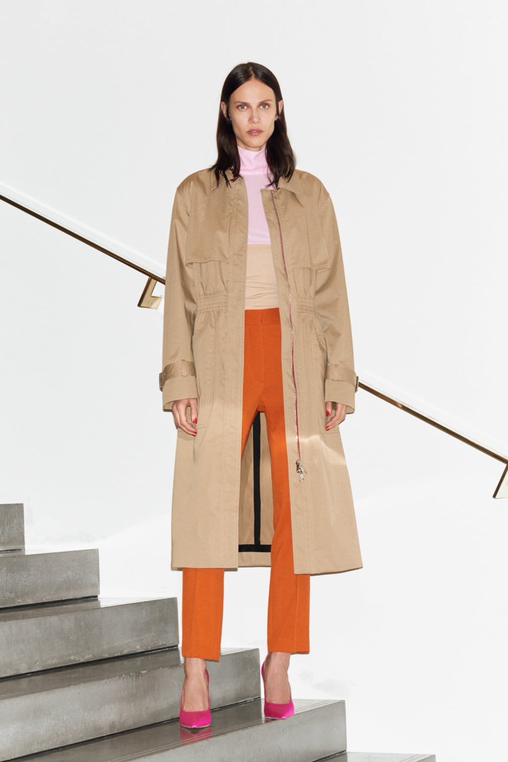 Fashion Week London Pre-Fall 2019 look 10 from the Victoria Beckham collection womenswear