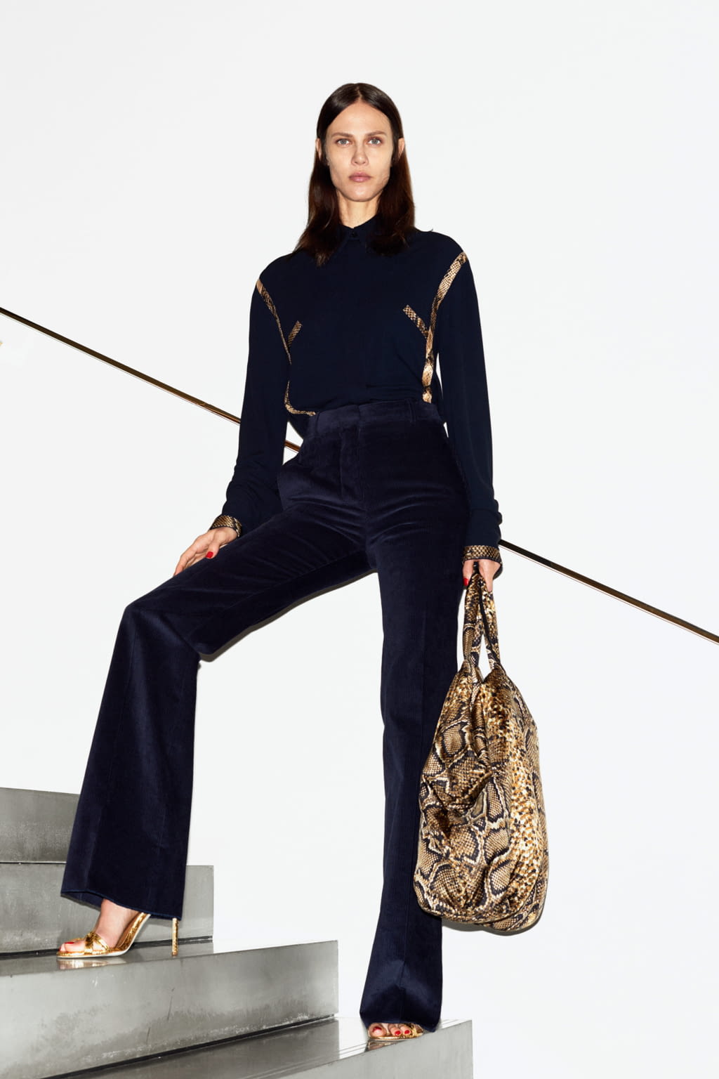 Fashion Week London Pre-Fall 2019 look 15 from the Victoria Beckham collection womenswear