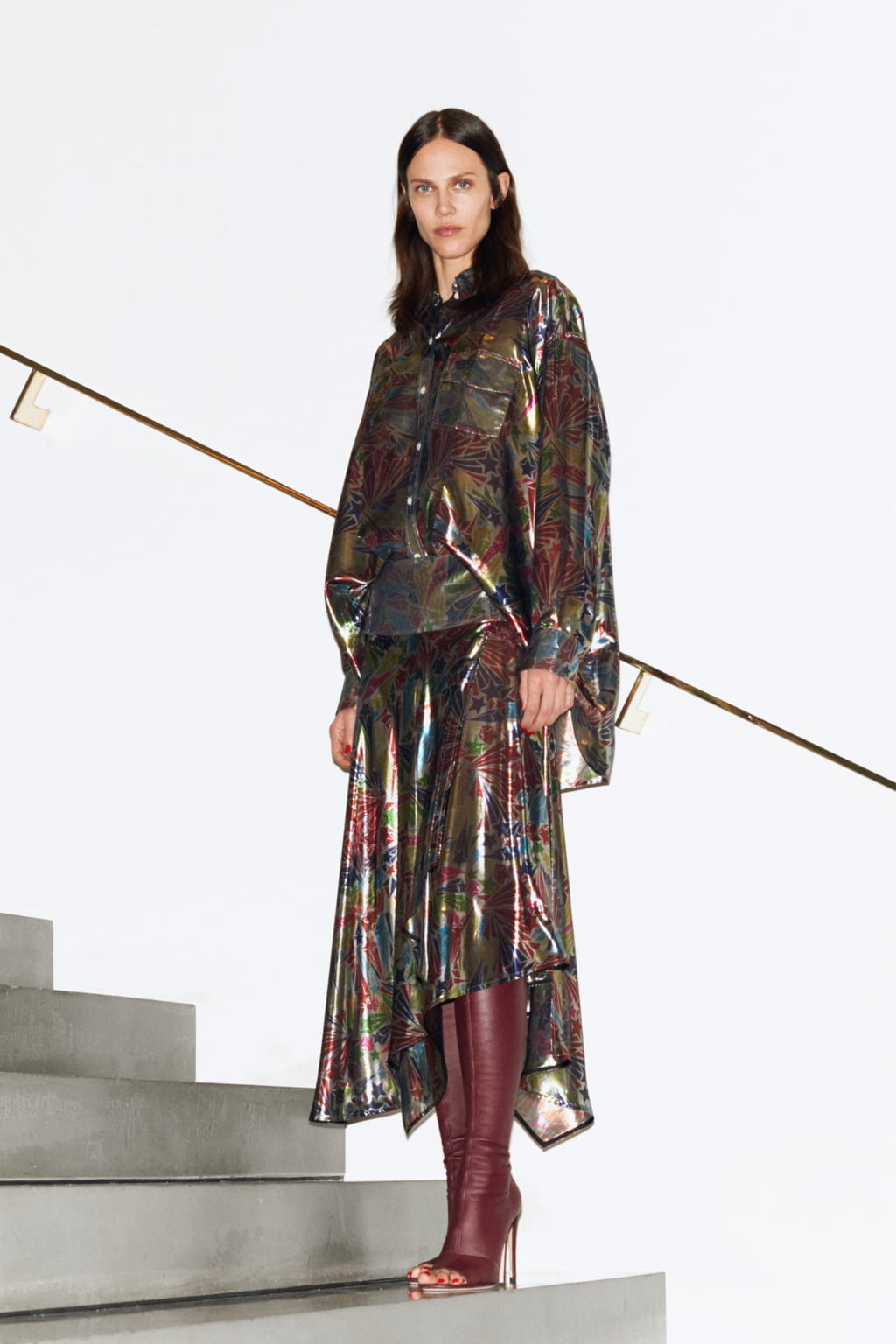 Fashion Week London Pre-Fall 2019 look 31 from the Victoria Beckham collection womenswear