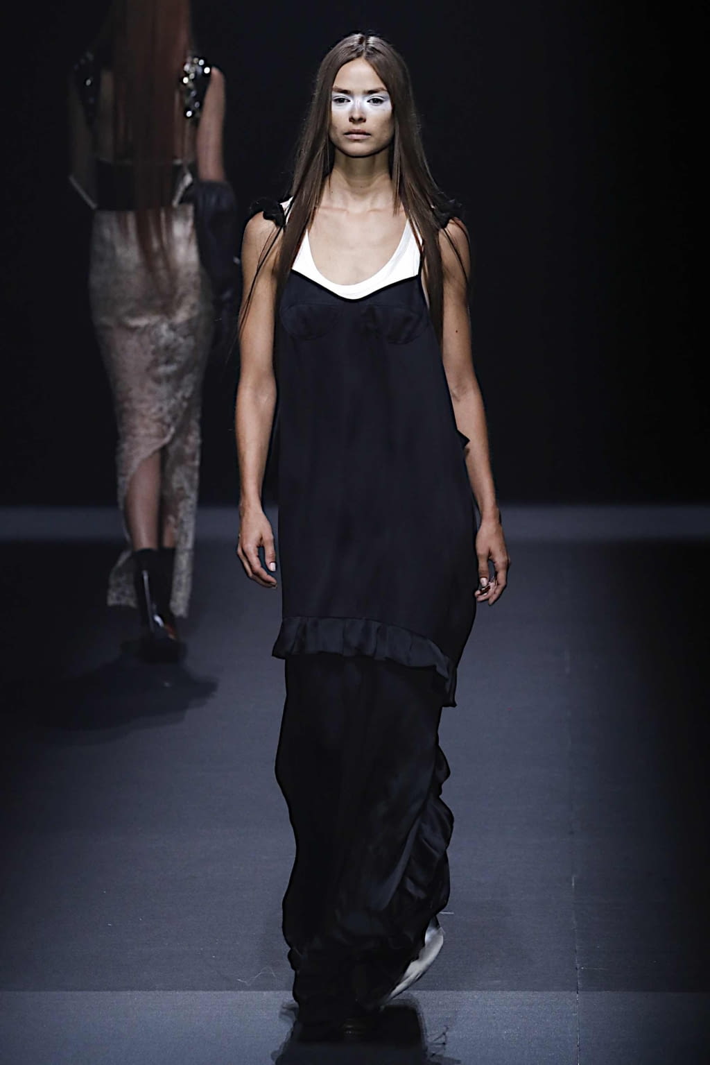 Fashion Week New York Spring/Summer 2020 look 34 from the Vera Wang collection womenswear