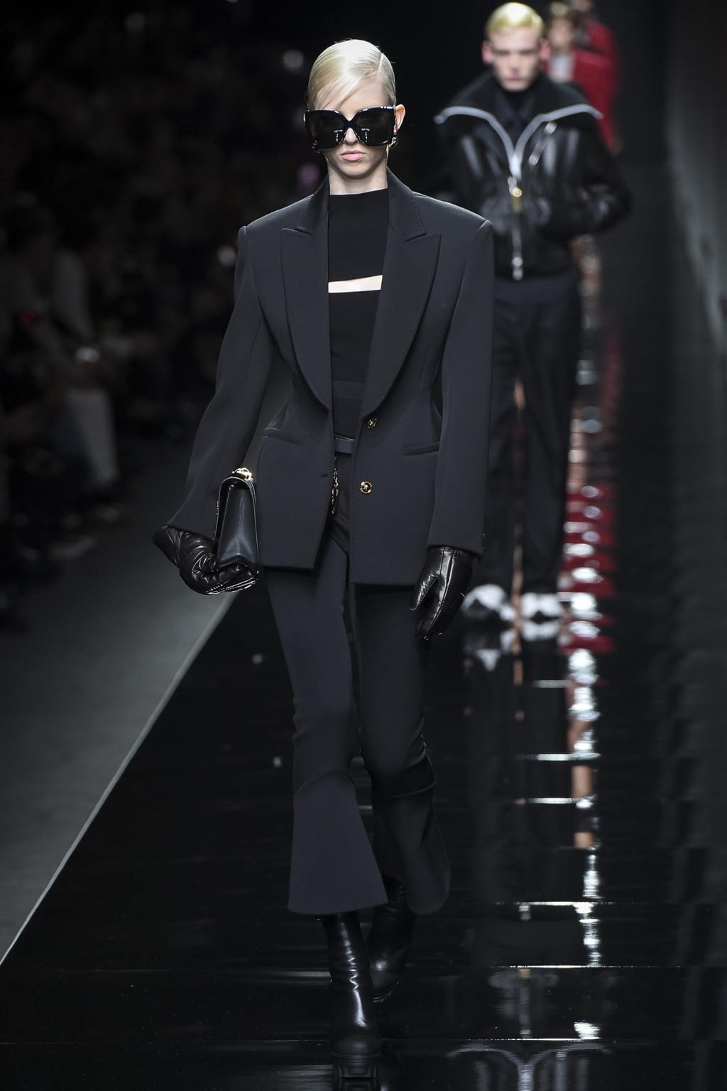 Fashion Week Milan Fall/Winter 2020 look 7 de la collection Versace womenswear