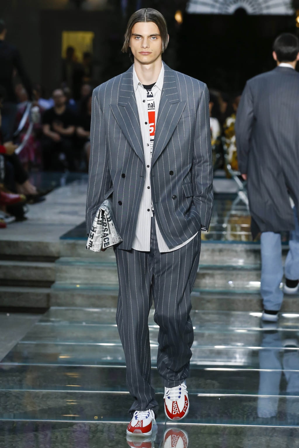 Fashion Week Milan Spring/Summer 2019 look 3 from the Versace collection 男装
