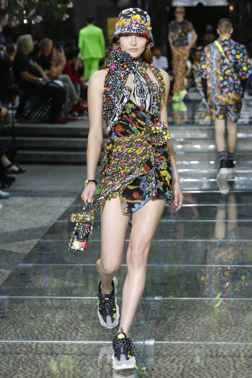 Fashion Week Milan Spring/Summer 2019 look 29 de la collection Versace menswear