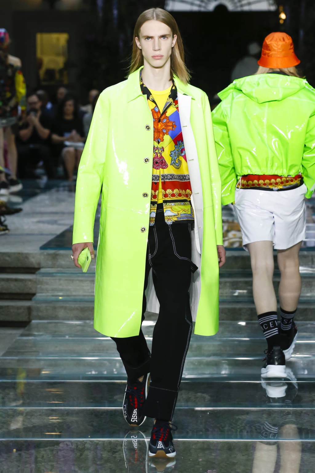 Fashion Week Milan Spring/Summer 2019 look 39 from the Versace collection menswear