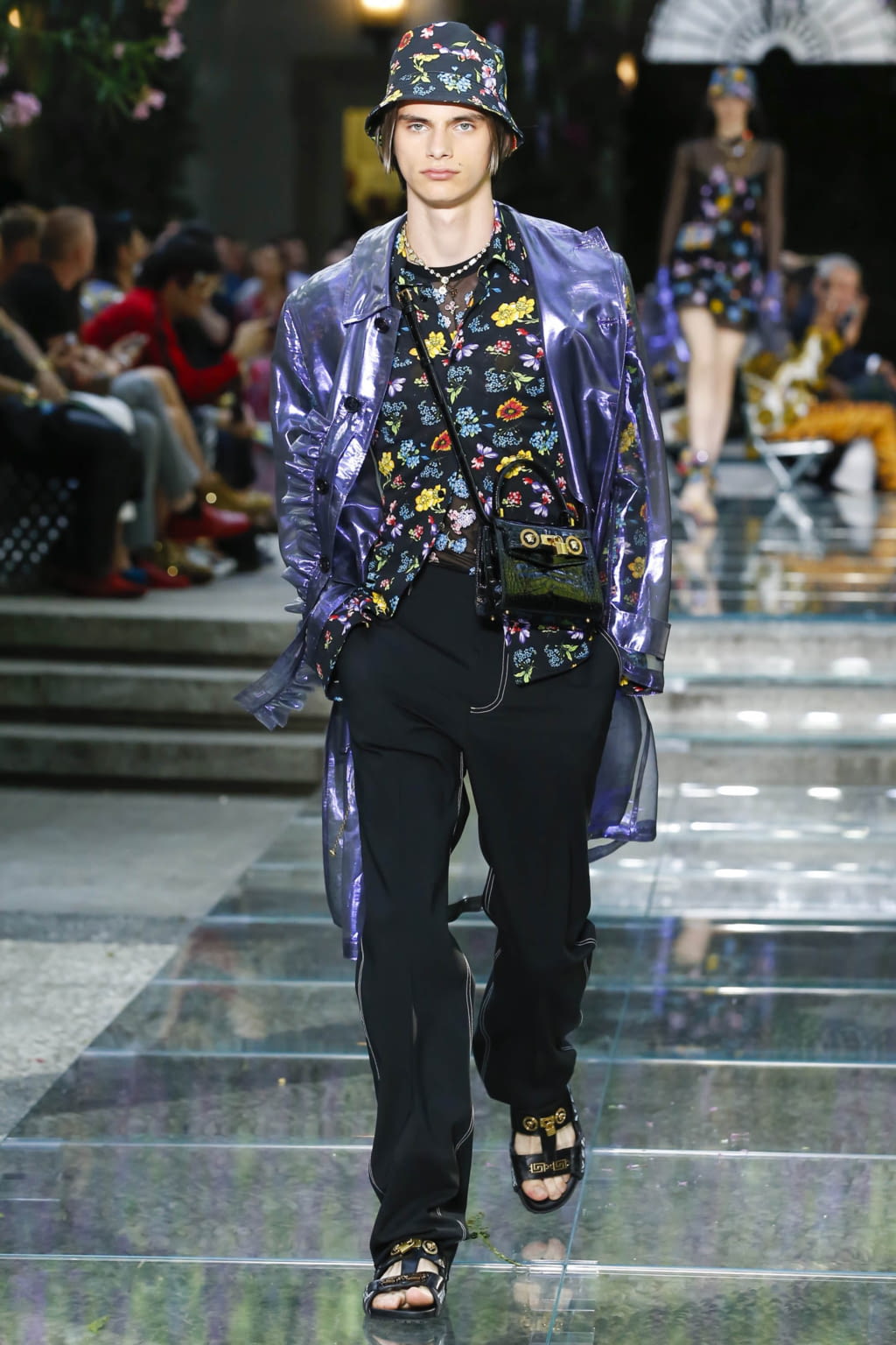 Fashion Week Milan Spring/Summer 2019 look 51 from the Versace collection menswear