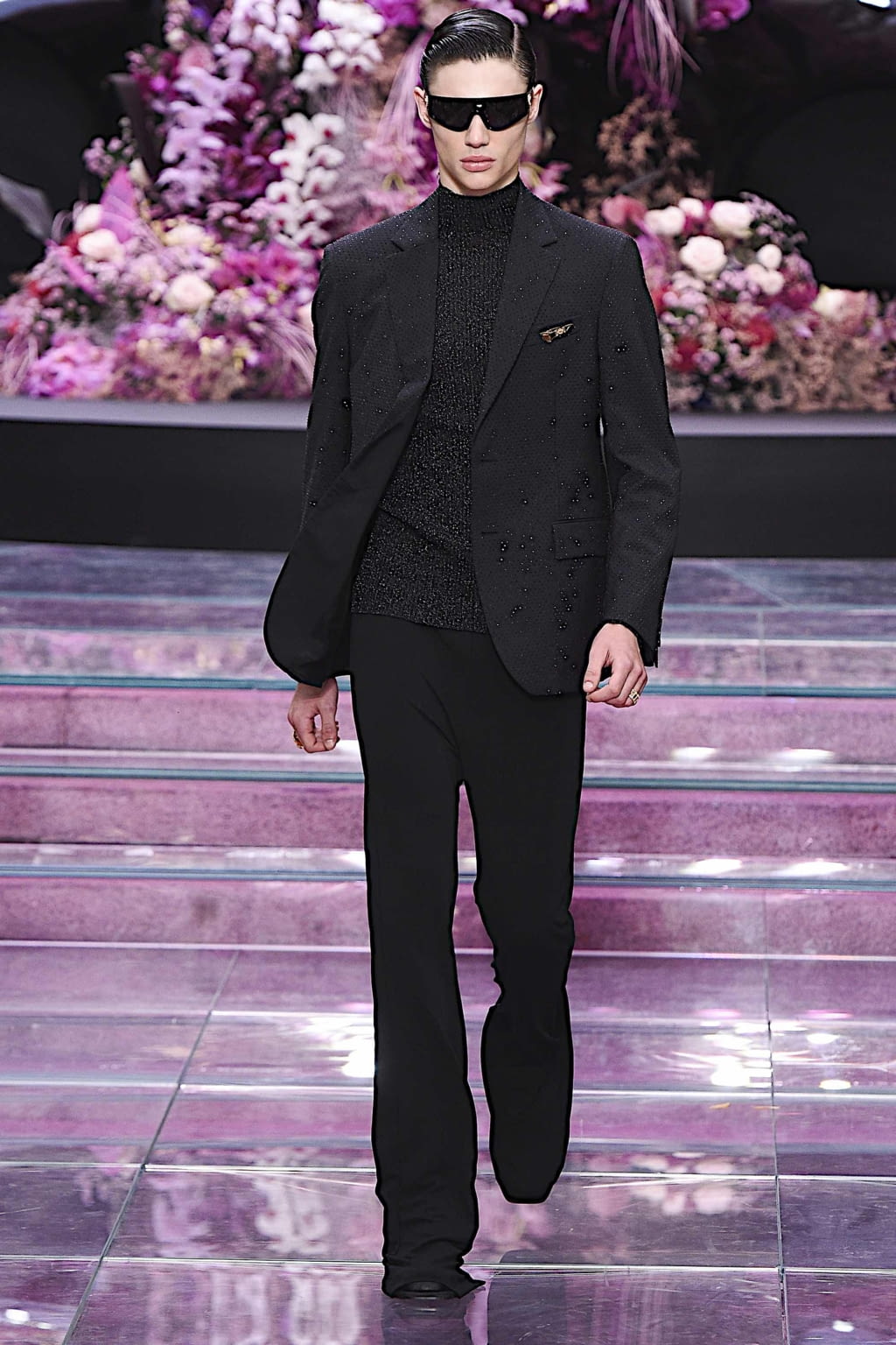 Fashion Week Milan Spring/Summer 2020 look 12 from the Versace collection menswear