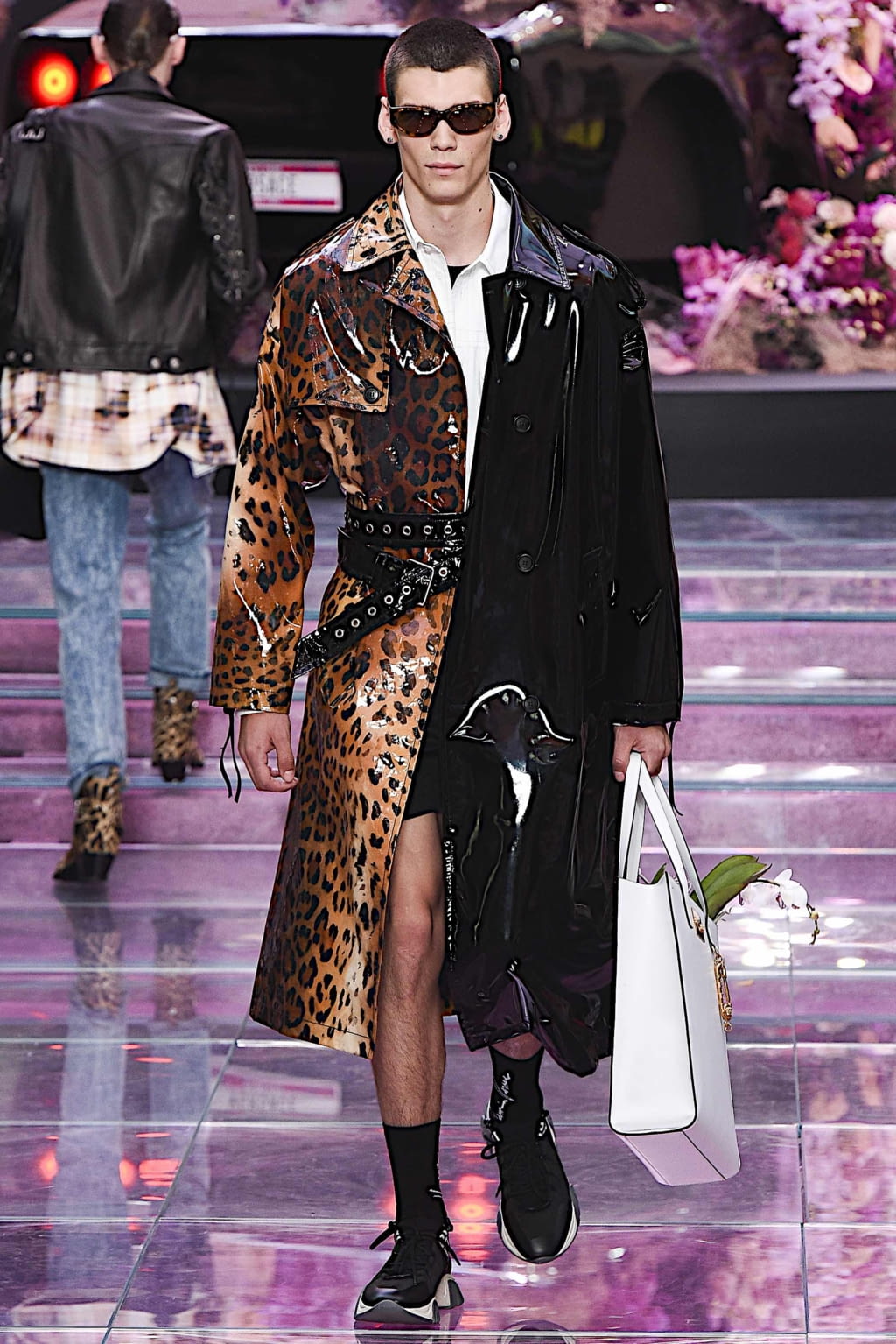 Fashion Week Milan Spring/Summer 2020 look 25 de la collection Versace menswear