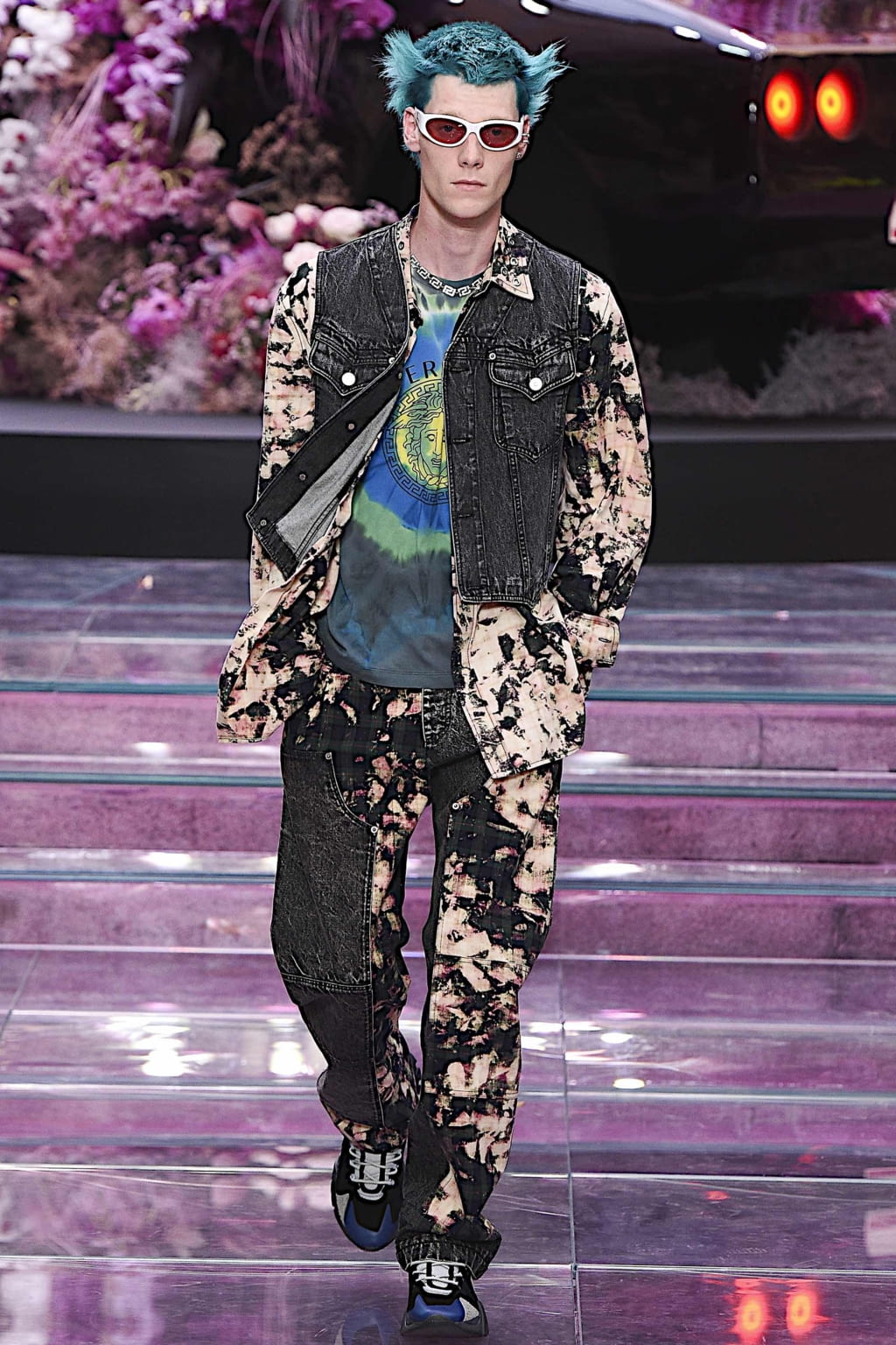 Fashion Week Milan Spring/Summer 2020 look 26 de la collection Versace menswear