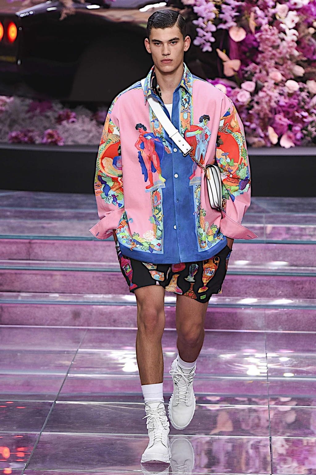Fashion Week Milan Spring/Summer 2020 look 27 de la collection Versace menswear