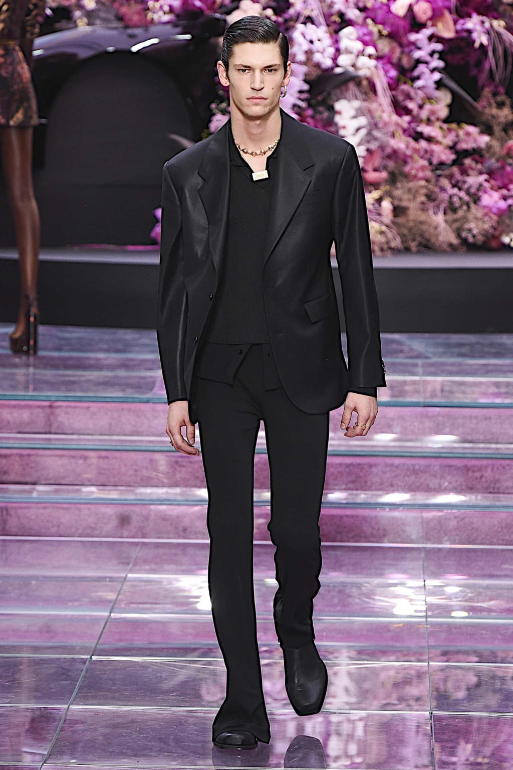 Fashion Week Milan Spring/Summer 2020 look 45 from the Versace collection menswear