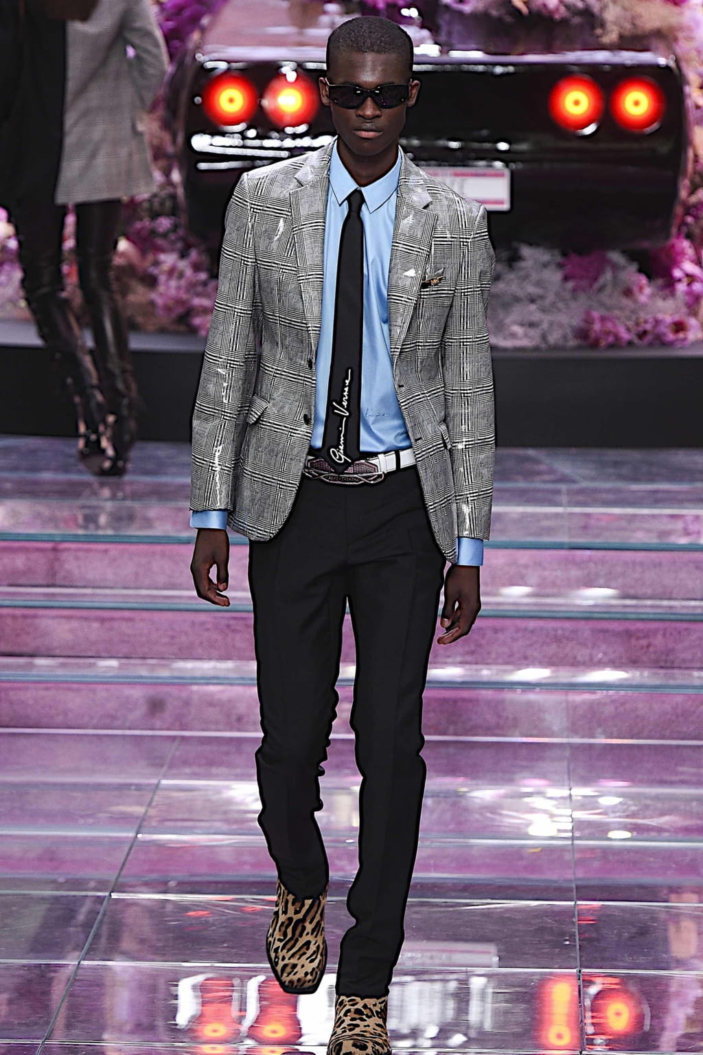 Fashion Week Milan Spring/Summer 2020 look 51 from the Versace collection 男装