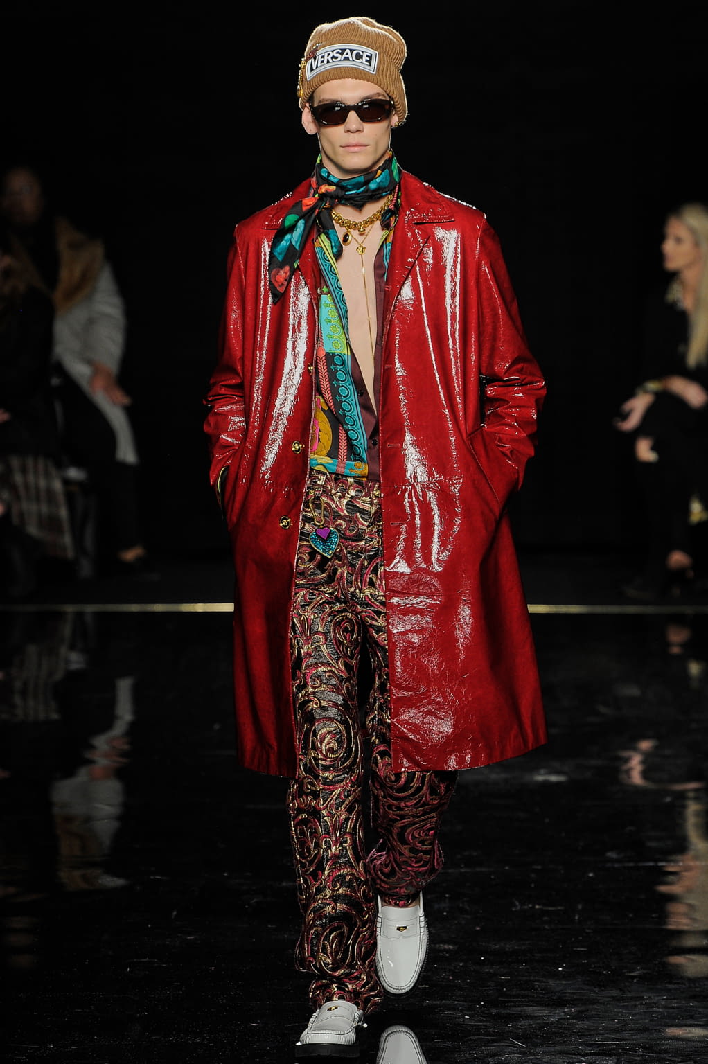 Fashion Week New York Pre-Fall 2019 look 41 from the Versace collection menswear