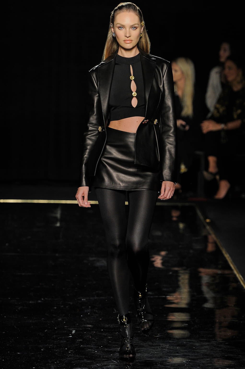 Fashion Week New York Pre-Fall 2019 look 48 de la collection Versace womenswear
