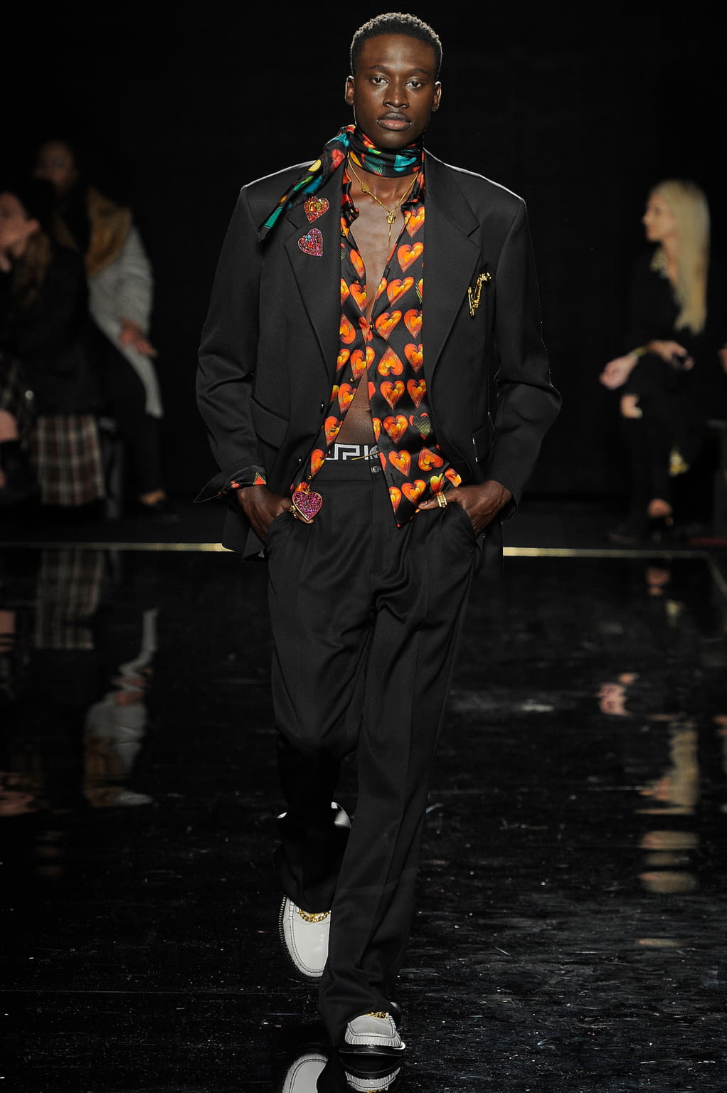 Fashion Week New York Pre-Fall 2019 look 55 from the Versace collection menswear