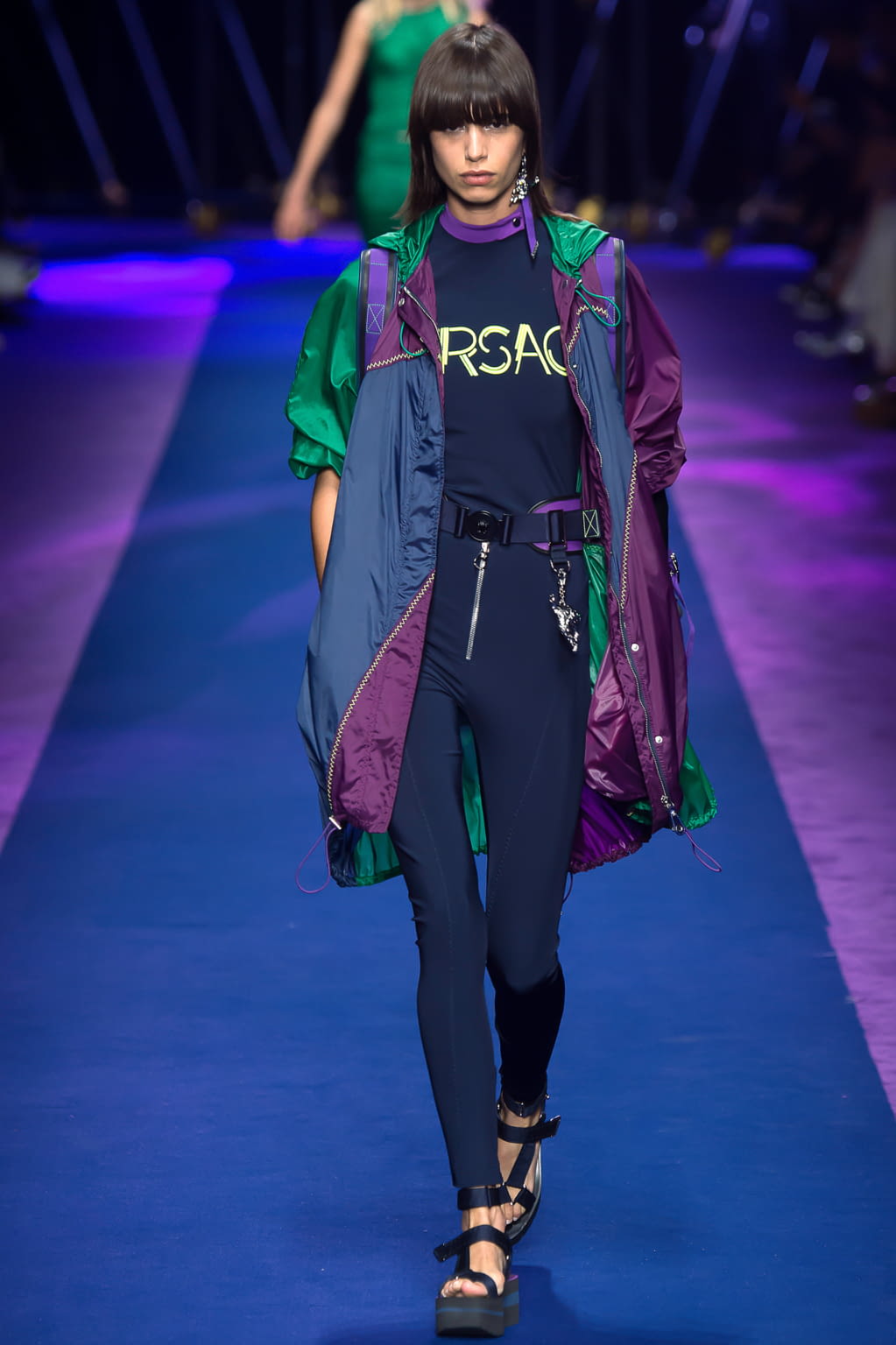 Fashion Week Milan Spring/Summer 2017 look 4 de la collection Versace womenswear