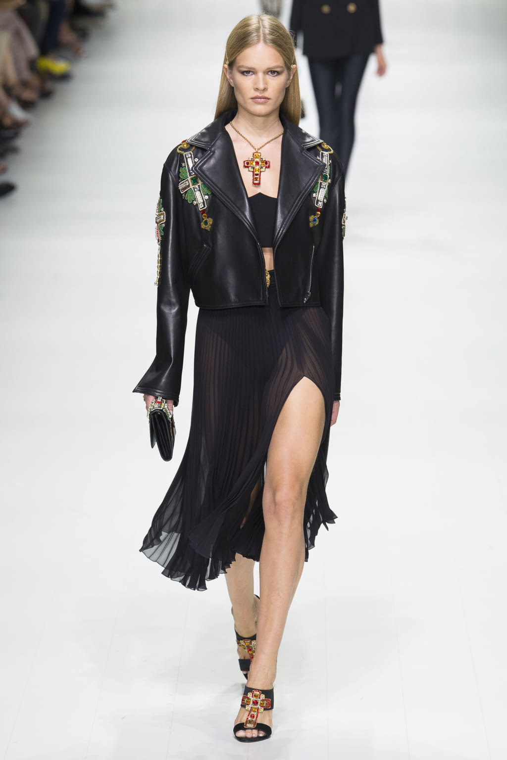 Fashion Week Milan Spring/Summer 2018 look 73 de la collection Versace womenswear