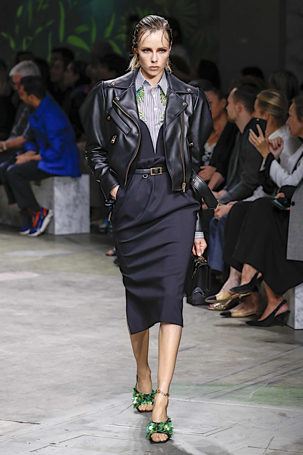 Fashion Week Milan Spring/Summer 2020 look 23 de la collection Versace womenswear