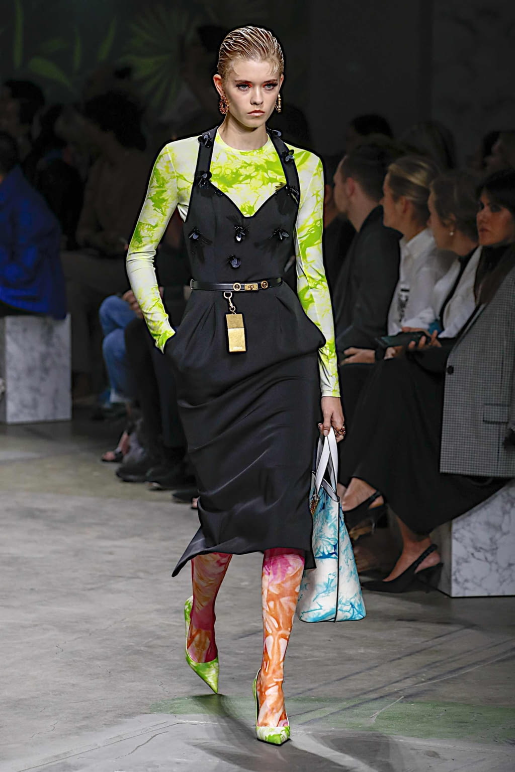 Fashion Week Milan Spring/Summer 2020 look 28 de la collection Versace womenswear