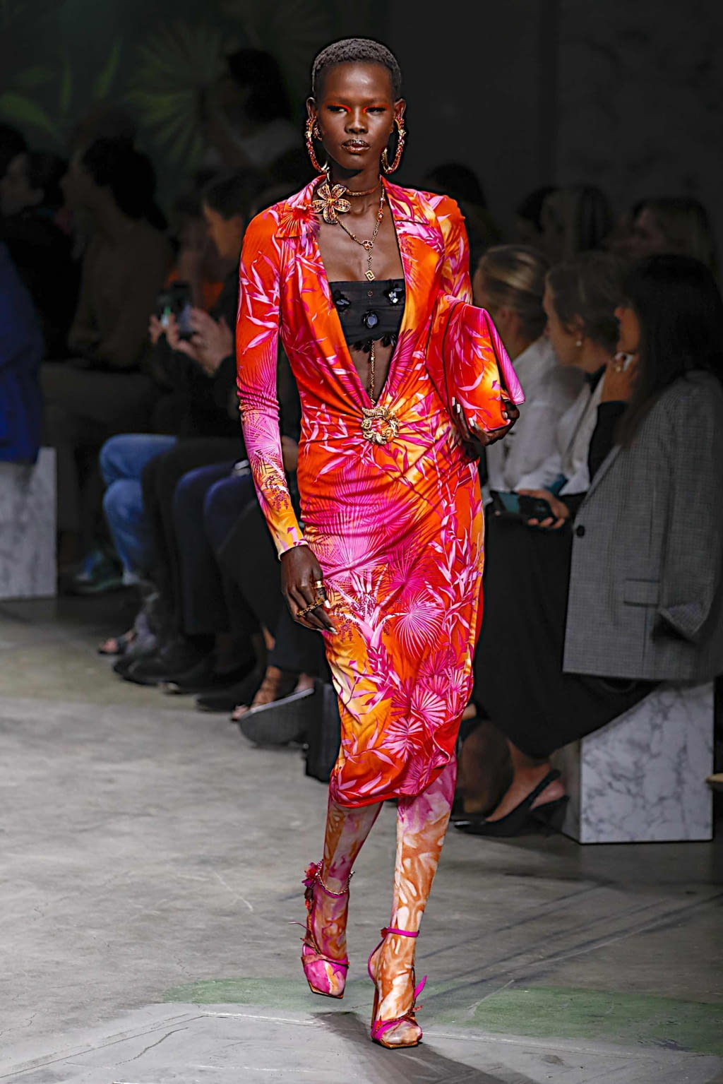 Fashion Week Milan Spring/Summer 2020 look 44 de la collection Versace womenswear