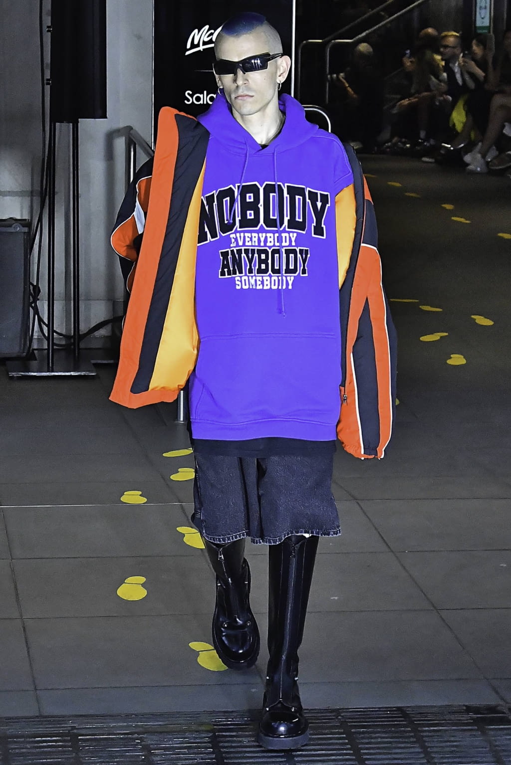 Fashion Week Paris Spring/Summer 2020 look 31 from the VETEMENTS collection menswear