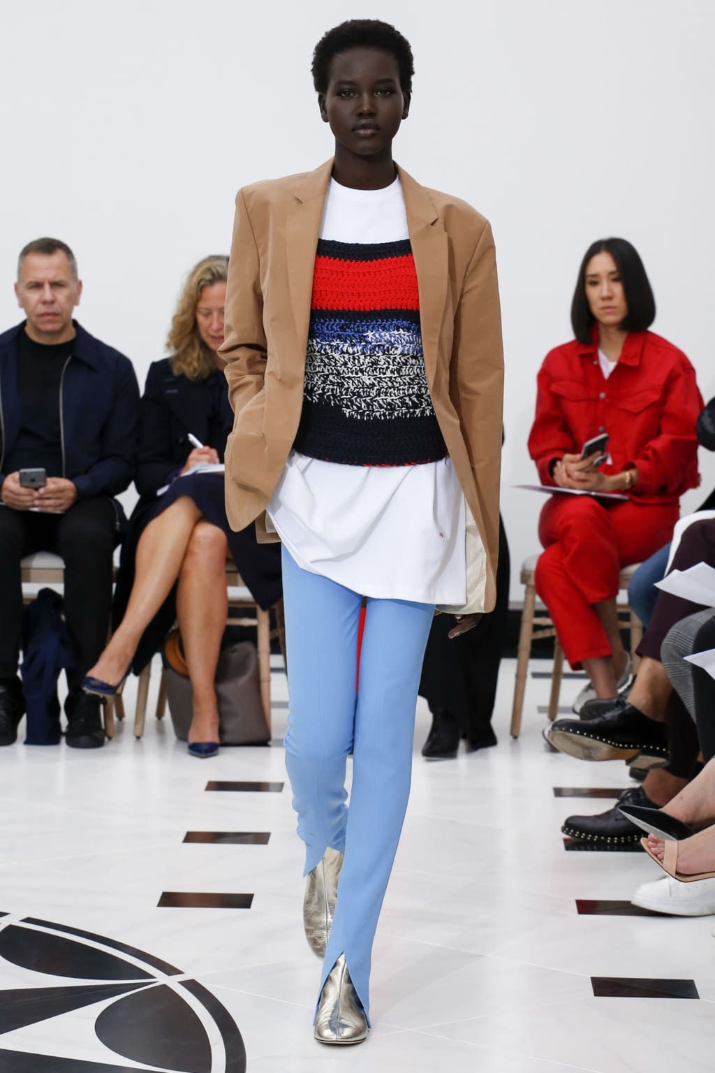 Fashion Week London Spring/Summer 2019 look 16 from the Victoria Beckham collection womenswear