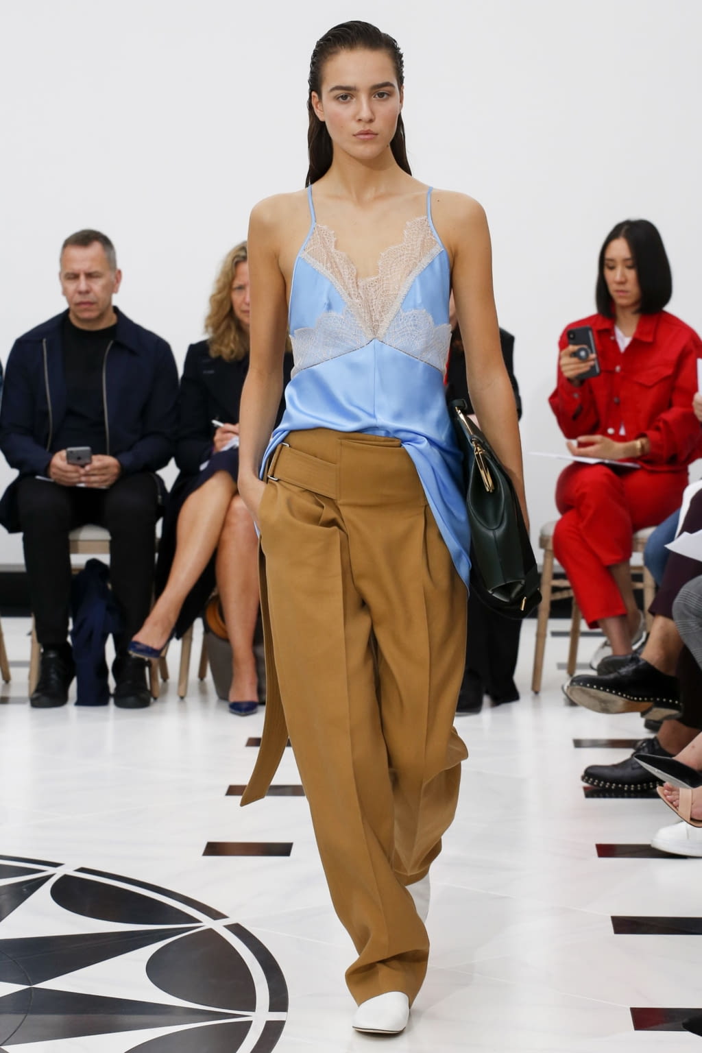 Fashion Week London Spring/Summer 2019 look 18 from the Victoria Beckham collection womenswear