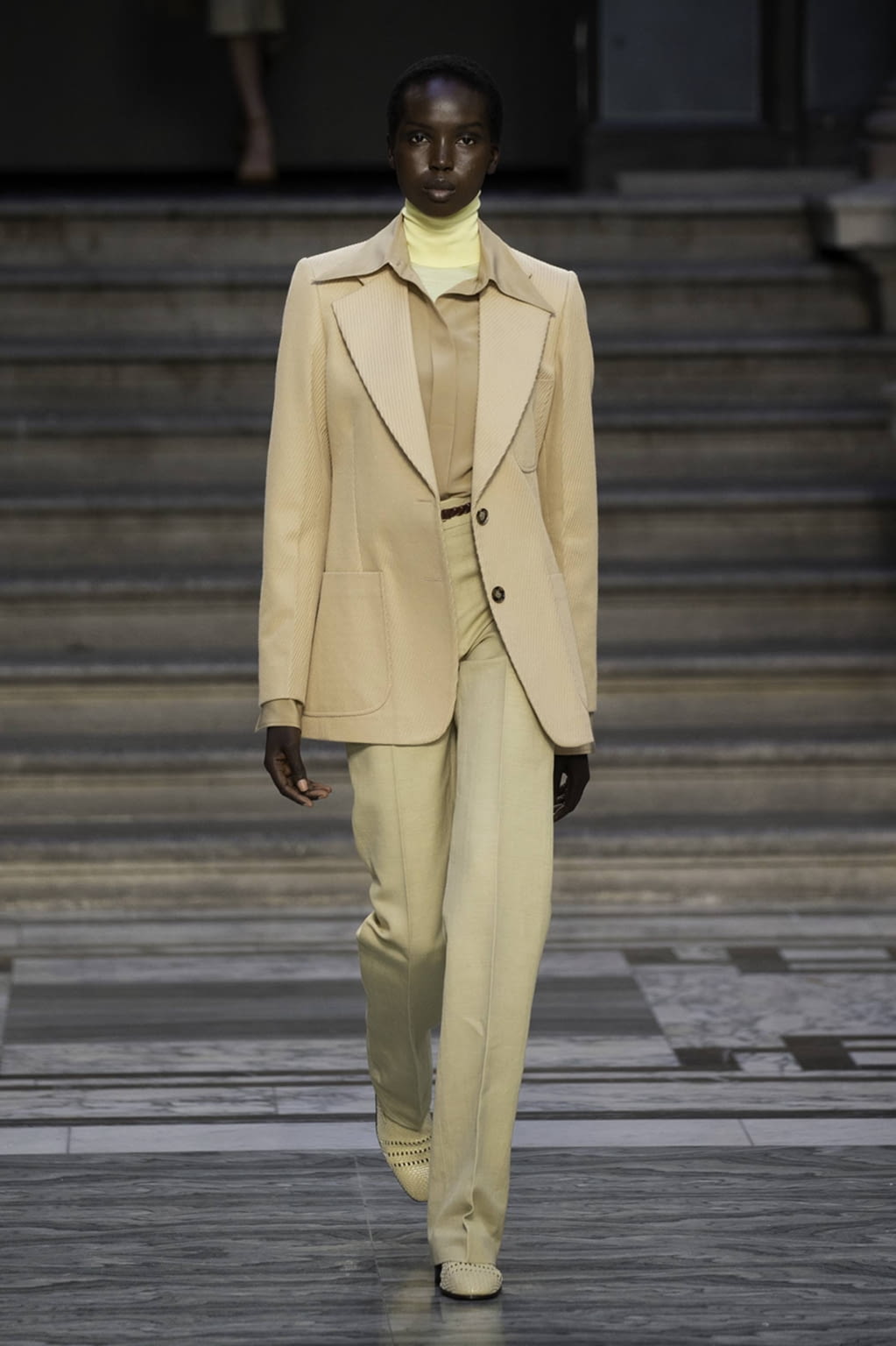 Fashion Week London Spring/Summer 2020 look 2 from the Victoria Beckham collection womenswear