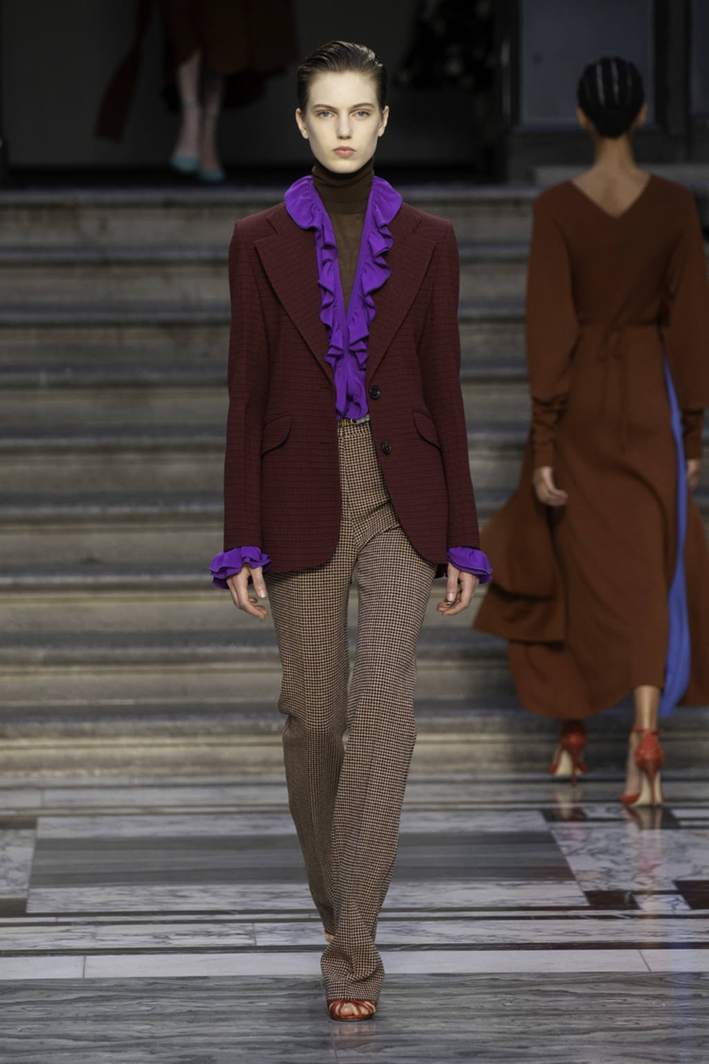 Fashion Week London Spring/Summer 2020 look 26 from the Victoria Beckham collection womenswear
