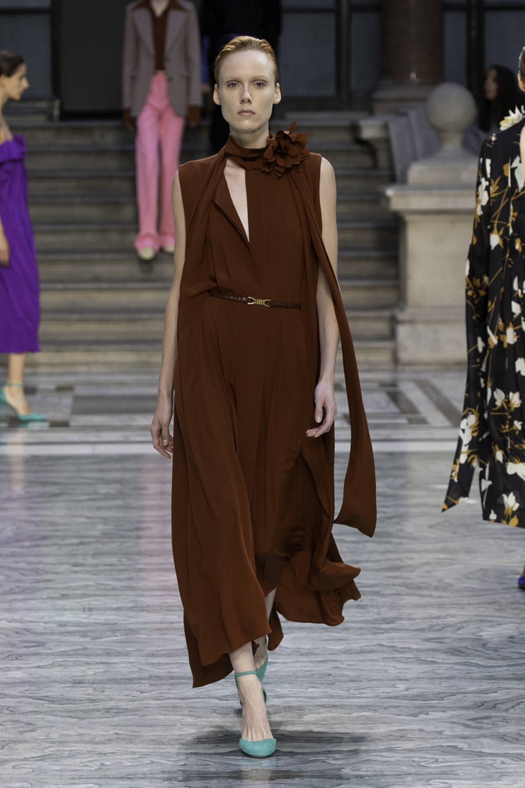 Fashion Week London Spring/Summer 2020 look 27 from the Victoria Beckham collection womenswear