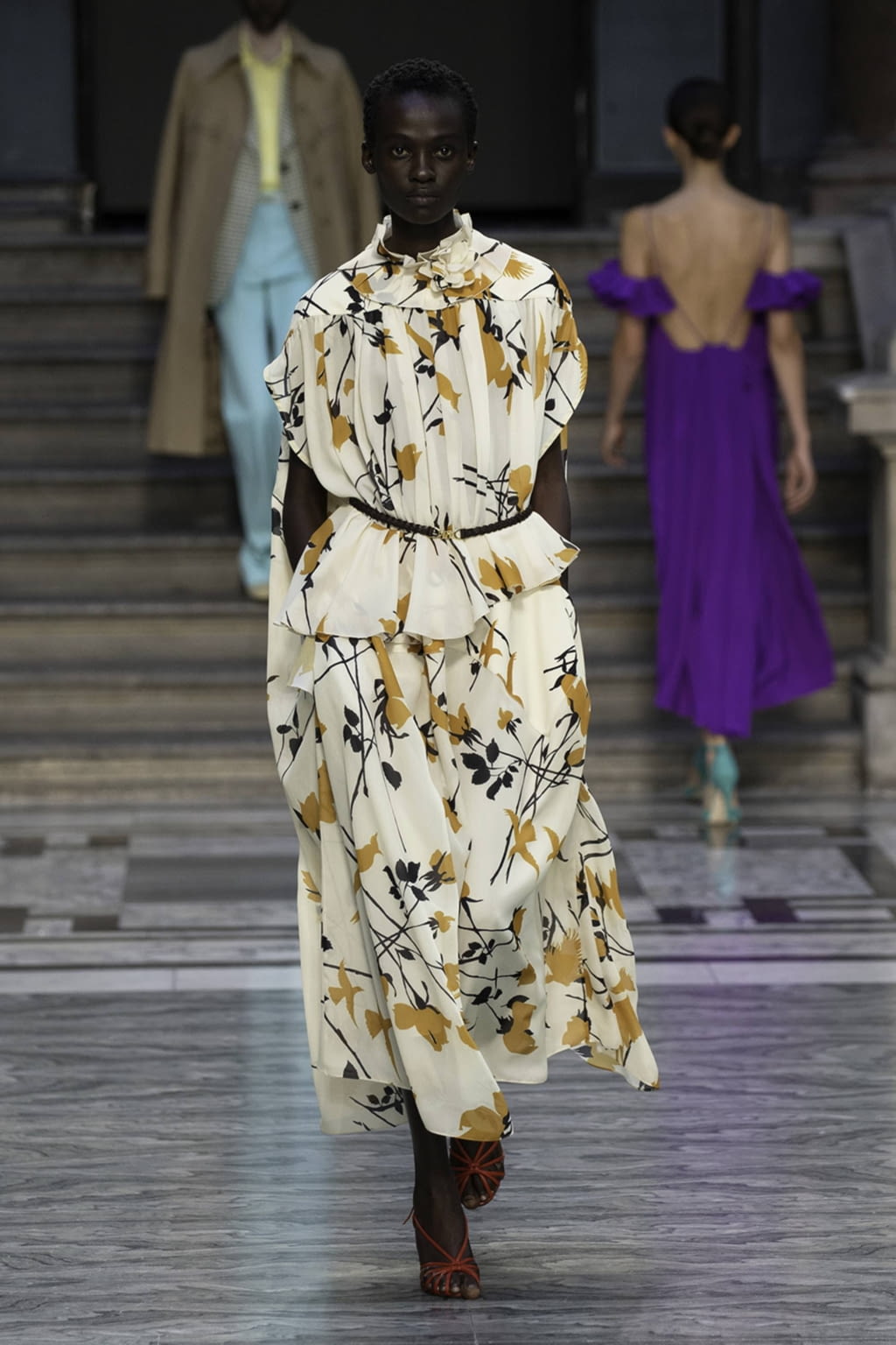 Fashion Week London Spring/Summer 2020 look 30 from the Victoria Beckham collection womenswear