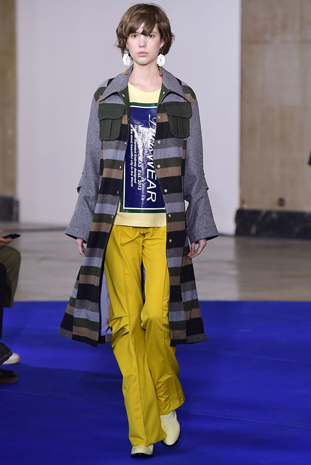 Fashion Week Paris Fall/Winter 2019 look 7 from the Victoria/tomas collection 女装