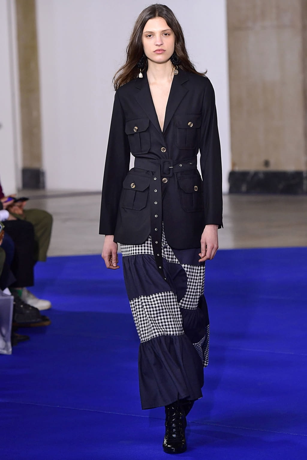 Fashion Week Paris Fall/Winter 2019 look 11 from the Victoria/tomas collection womenswear