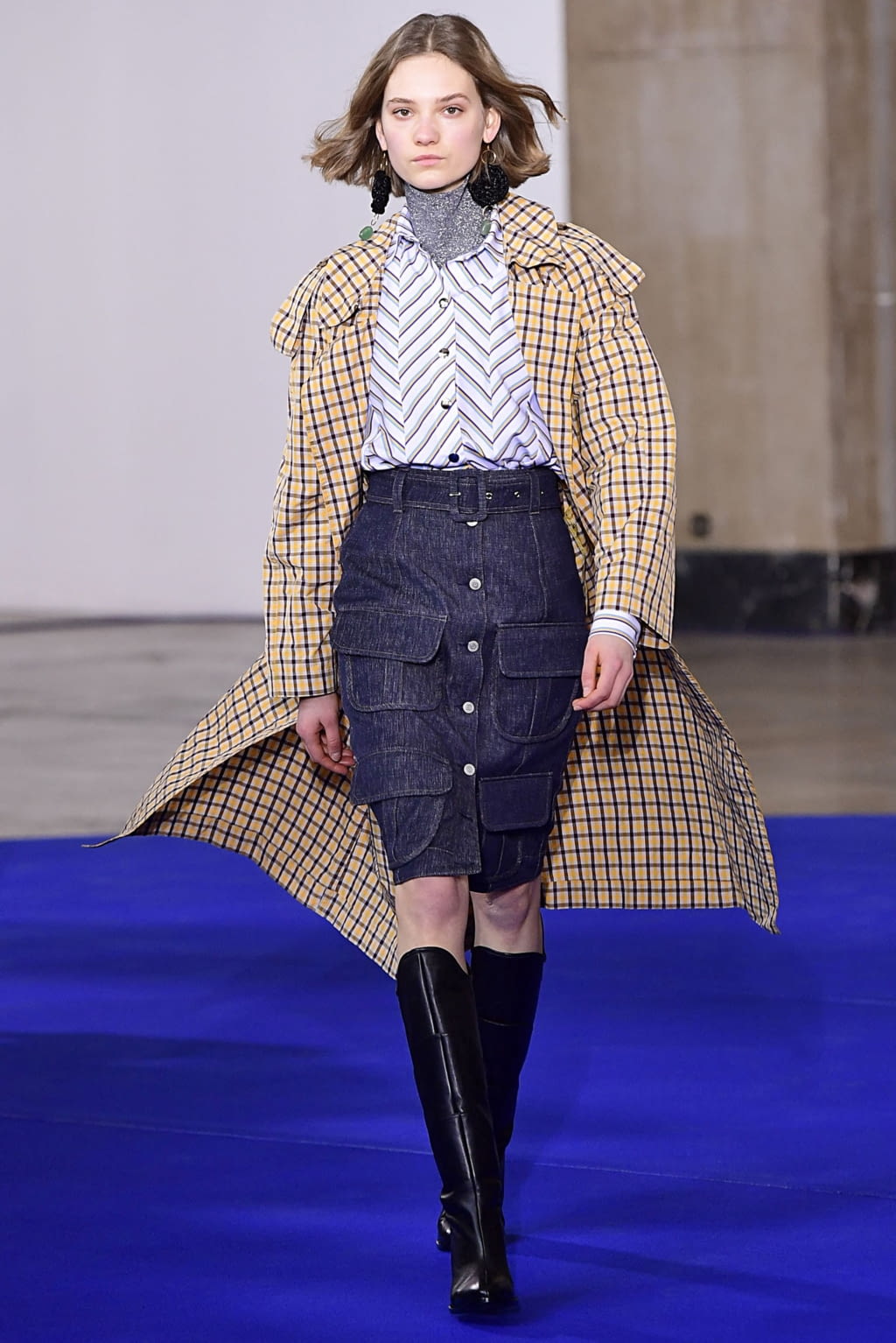 Fashion Week Paris Fall/Winter 2019 look 22 from the Victoria/tomas collection womenswear