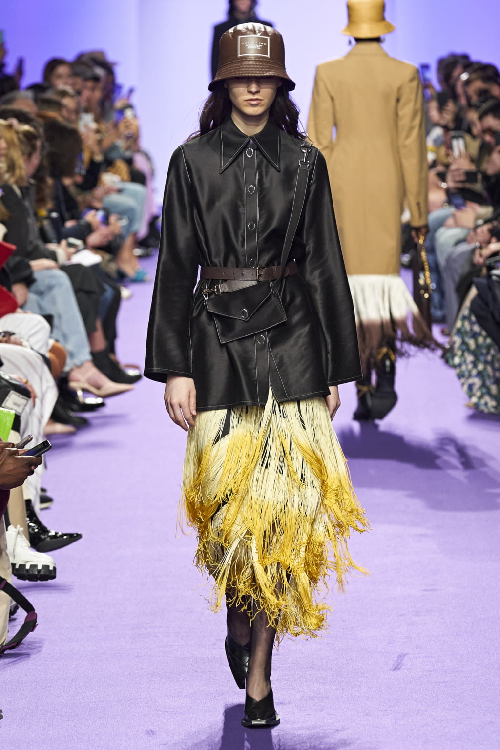 Fashion Week Paris Fall/Winter 2020 look 15 from the Victoria/tomas collection womenswear