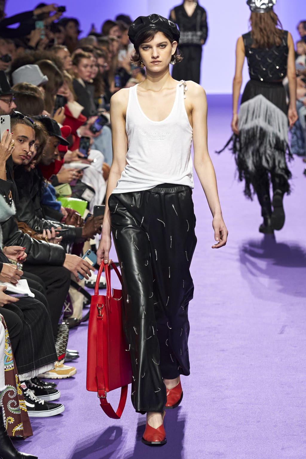 Fashion Week Paris Fall/Winter 2020 look 18 de la collection Victoria/tomas womenswear
