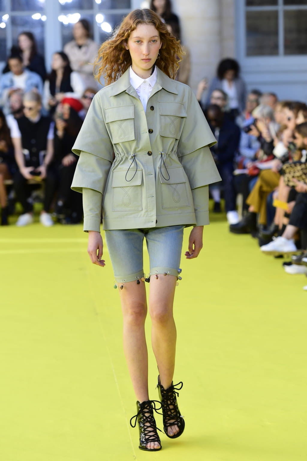 Fashion Week Paris Spring/Summer 2019 look 5 from the Victoria/tomas collection womenswear