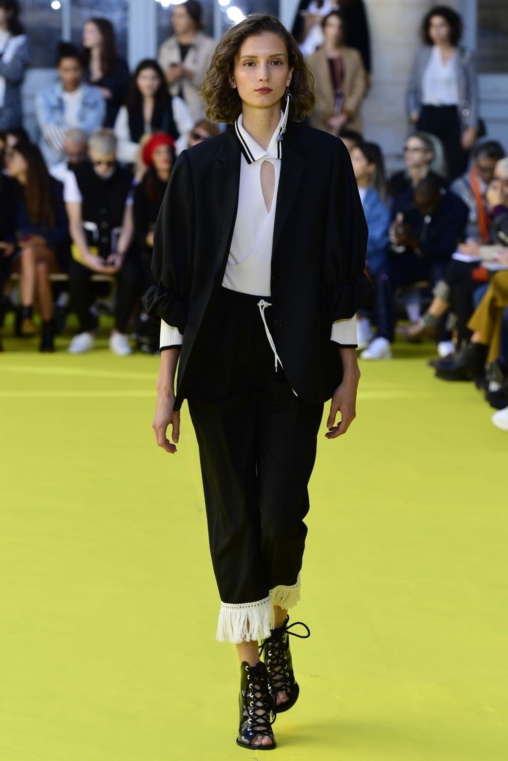 Fashion Week Paris Spring/Summer 2019 look 25 from the Victoria/tomas collection womenswear
