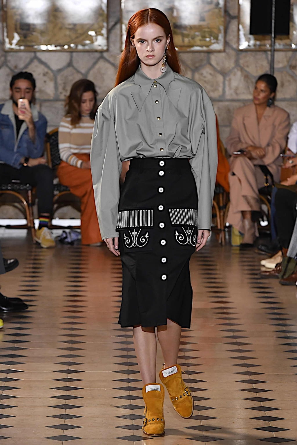 Fashion Week Paris Spring/Summer 2020 look 17 from the Victoria/tomas collection womenswear
