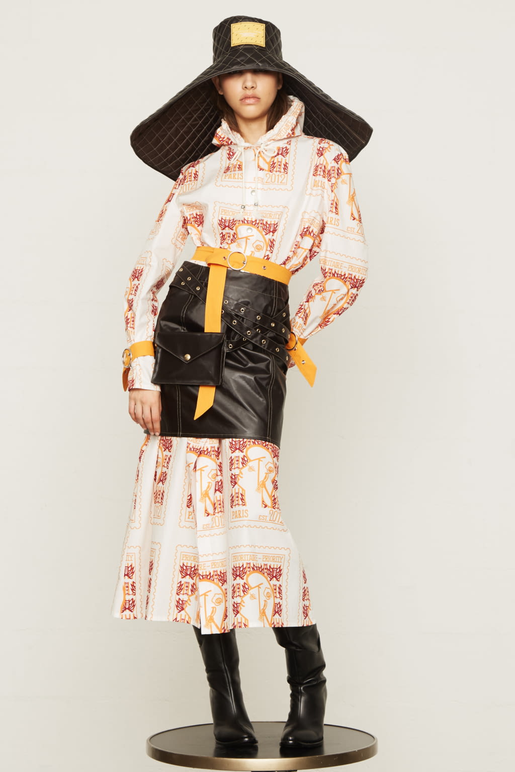 Fashion Week Paris Pre-Fall 2020 look 12 from the Victoria/tomas collection womenswear