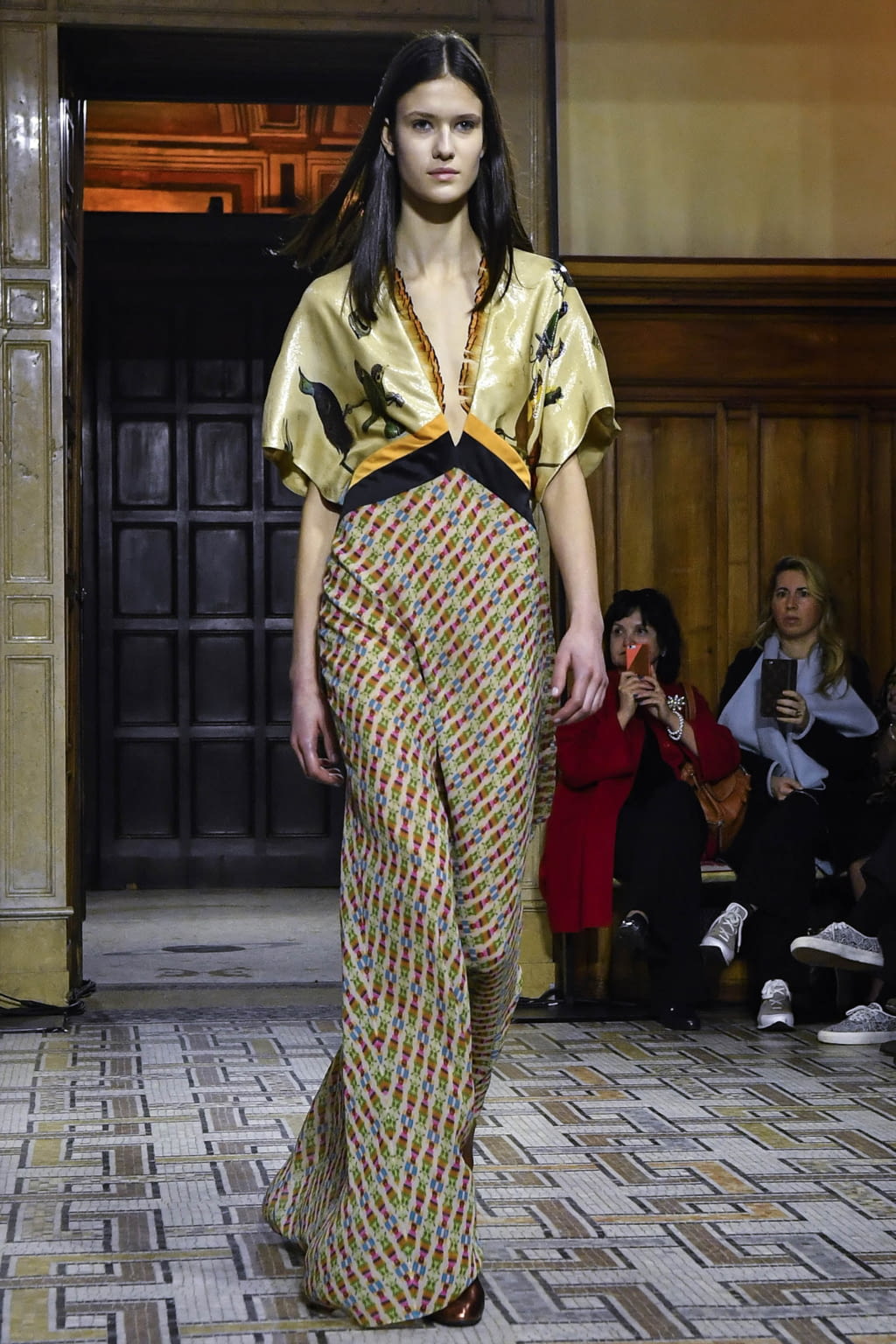 Fashion Week Milan Fall/Winter 2017 look 15 from the Vionnet collection womenswear